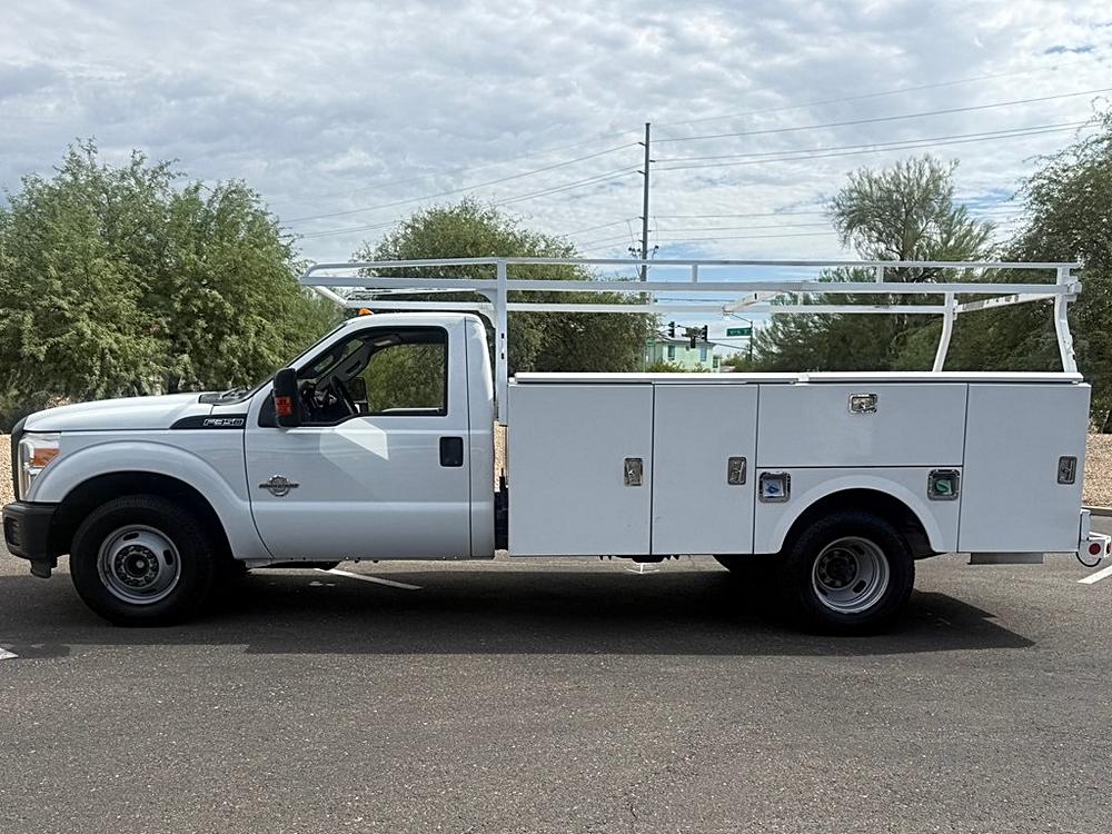 ford f-350 super duty chassis cab 2016 1FDRF3GT0GED42922 image ford f-350 super duty chassis cab 2016 1FDRF3GT0GED42922 image